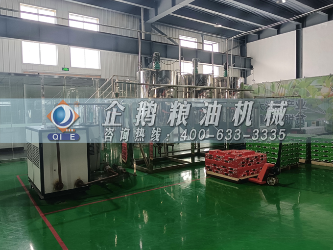 企鵝牌茶籽油雙螺桿榨油機，用心制造獲得客戶認(rèn)可(圖3)