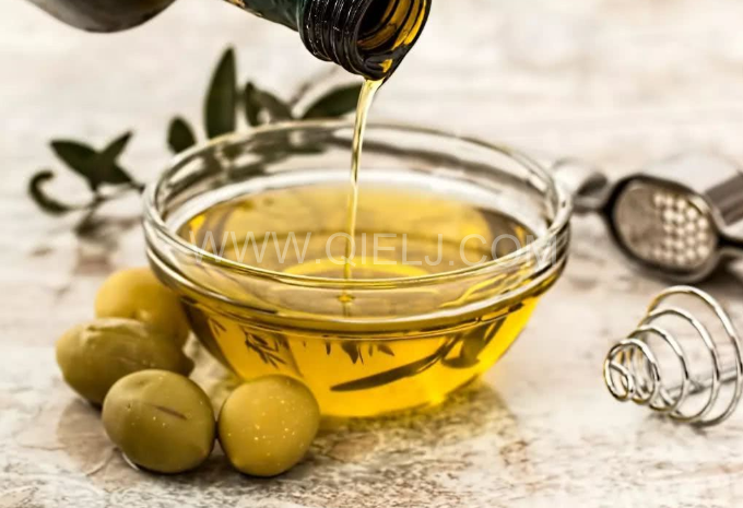 怎樣健康的選擇食用油？企鵝糧油機(jī)械為您簡(jiǎn)單講述(圖3)